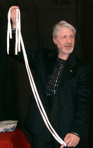 Scuola di magia - Sabino effetto corde