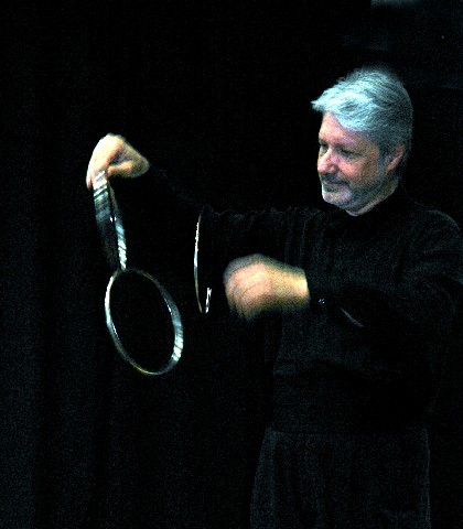 Scuola di magia - Sabino con anelli